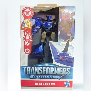 Transformers EarthSpark Soundwave Rare Deluxe 18 steps - Soundwave Transformer